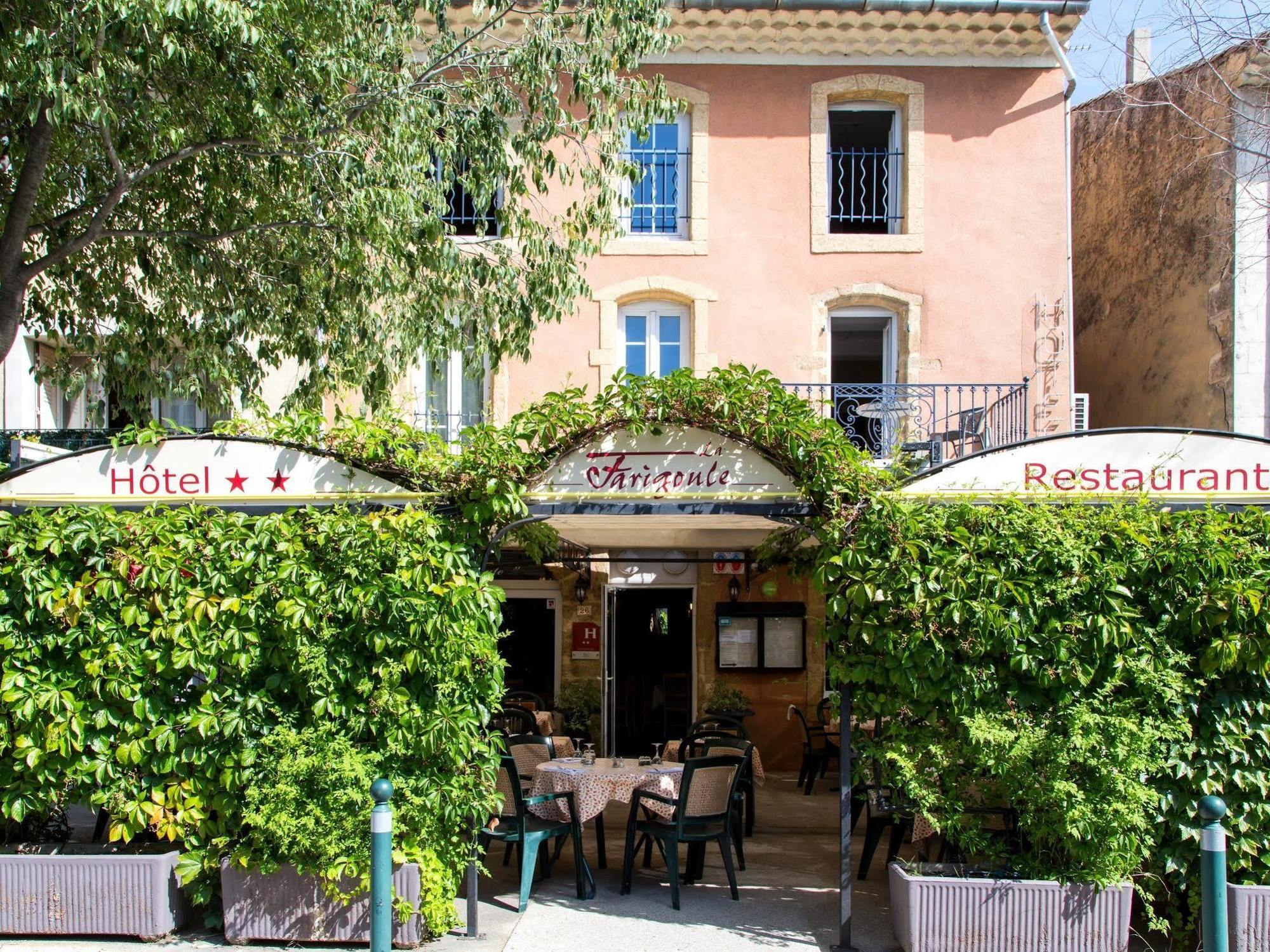 Logis Hotel Restaurant La Farigoule Sainte-Cecile-les-Vignes Exterior photo